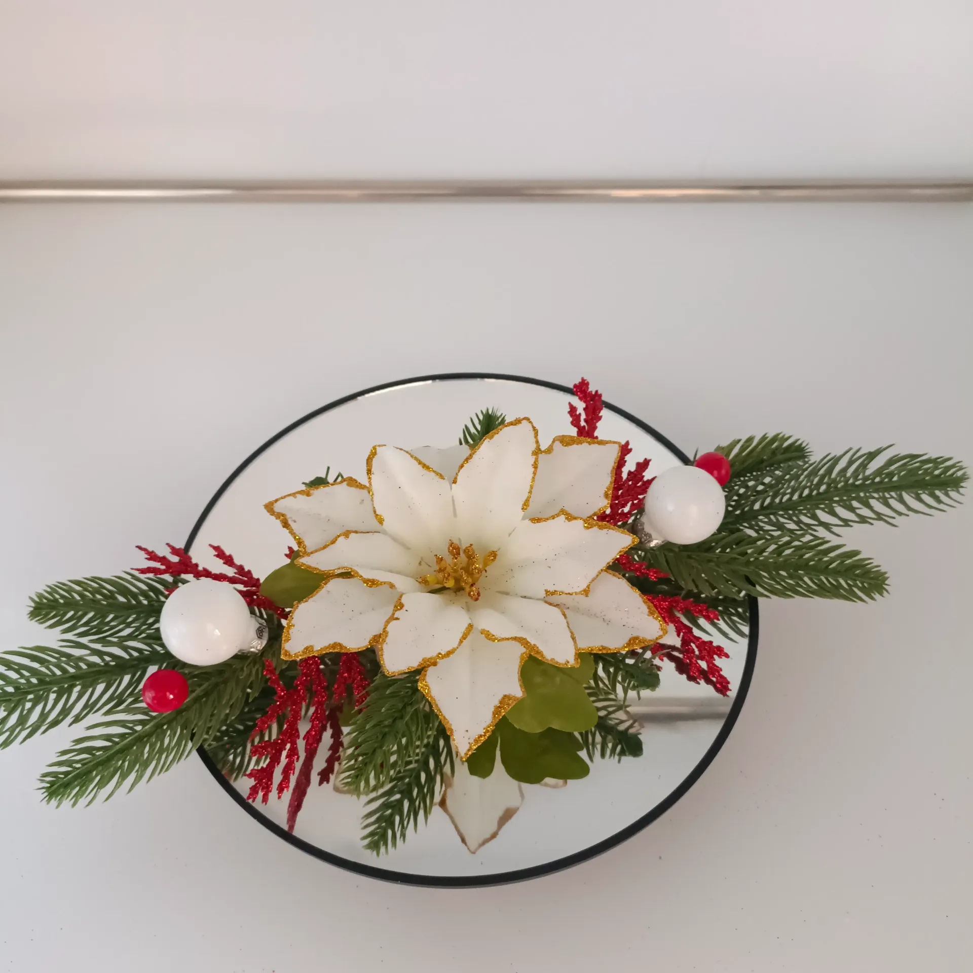 Poinsettia de Noël blanche