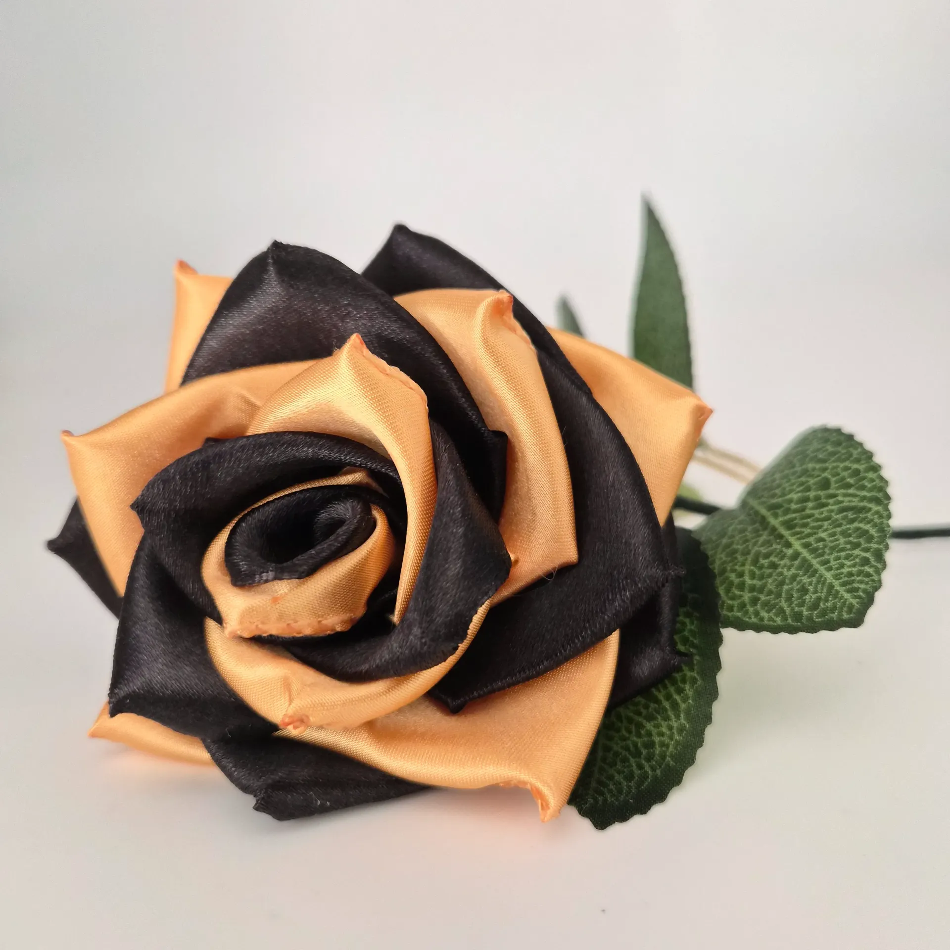 Rose Mixte Mini : Noire & Gold